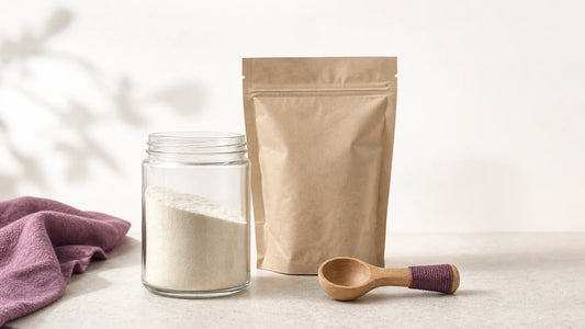 Pot en verre et sachet de recharge pour une cure de collagène